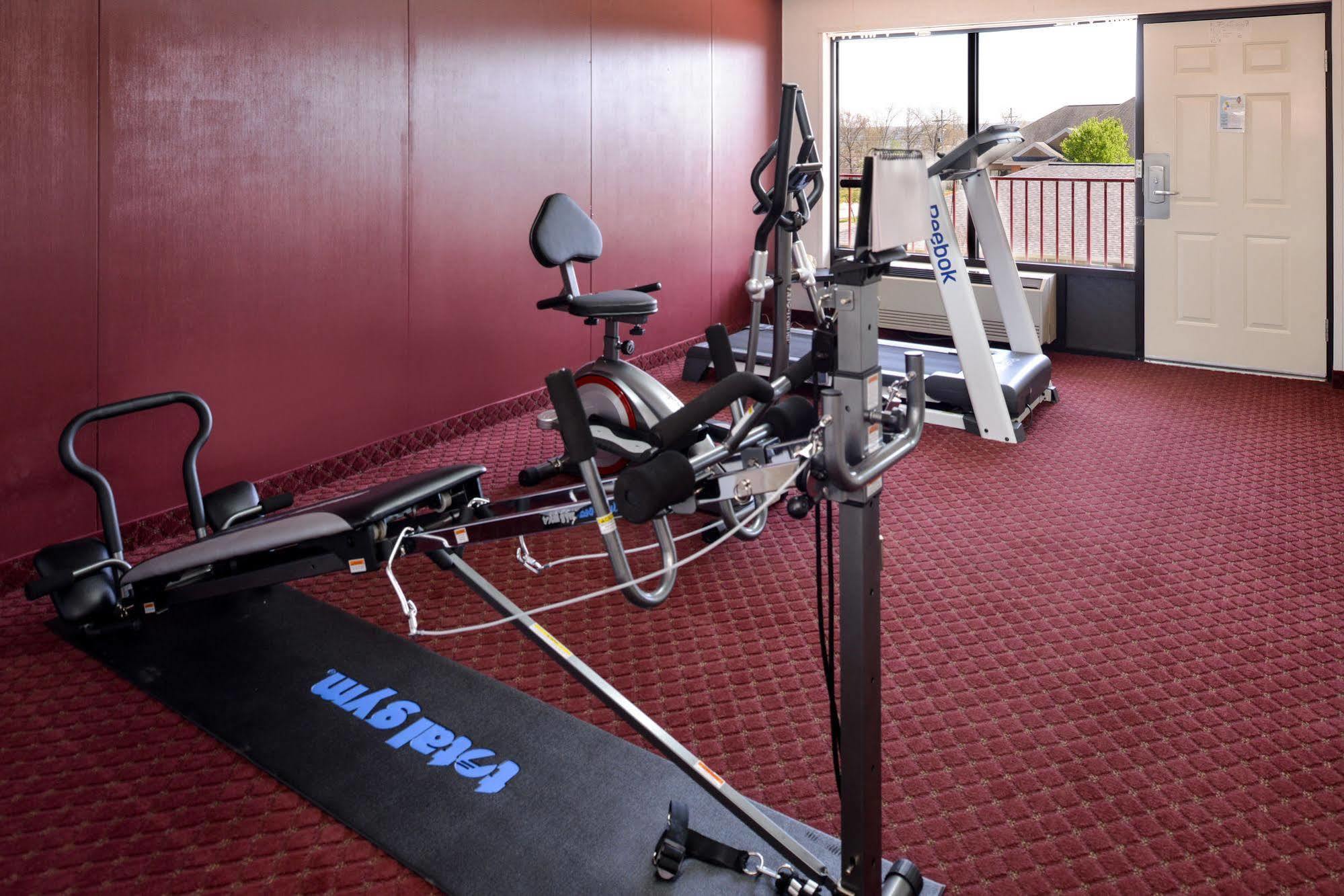 Ramada By Wyndham Branson Motel Екстериор снимка